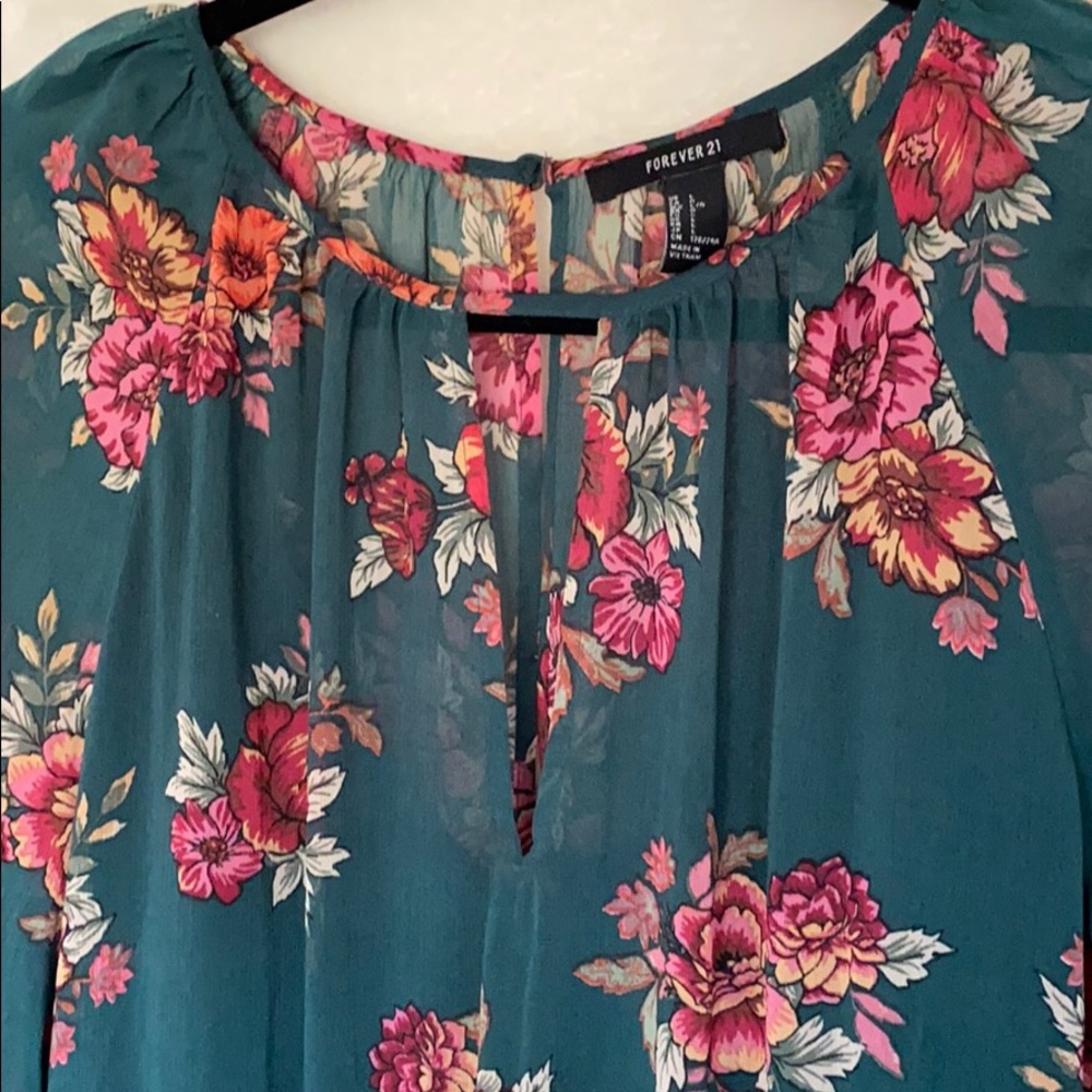 Forever 21 Dark Green Floral Romper - Picture 2 of 5